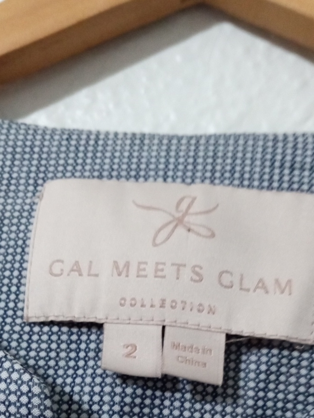 Gal Meets Glam Daisy Dress - Picture 4 of 8